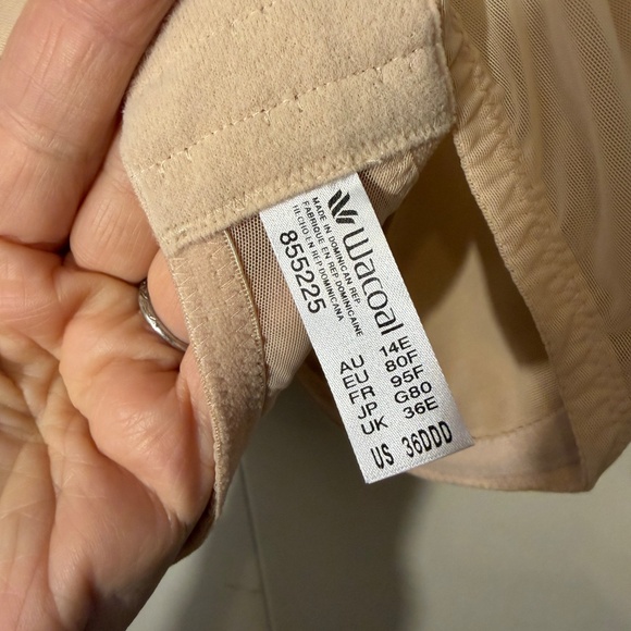 Wacoal Lace Underwire Bra NWT - Beige - size 36DDD - Picture 4 of 4